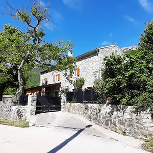 Ferienhaus Kozljak, For 10 People, Pool, Kozljak
